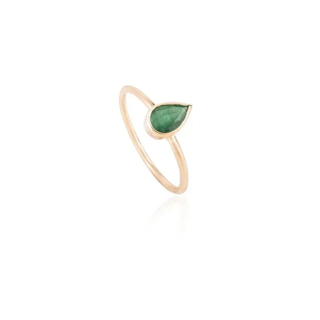 Metal 18k Solid Gold Pear Cut Bezel Set Emerald Solitaire Ring Size 7 For Sale - Image 7 of 12