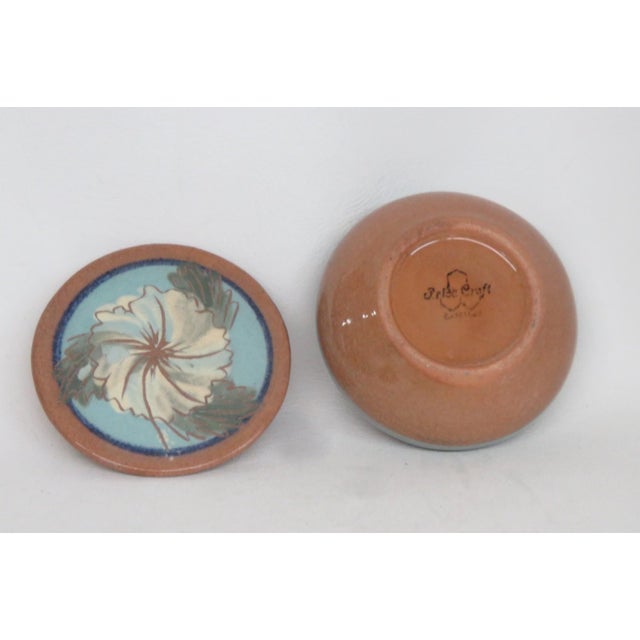 Blue Pride Craft Barbados Floral Hand Painted Pottery Lidded Jar Trinket Box 4722b For Sale - Image 8 of 14