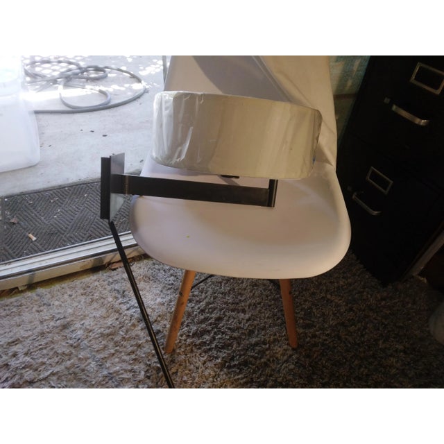 This is the nice bronze model of his line in 2010's as you can see by the shade still covered in plastic it was never...