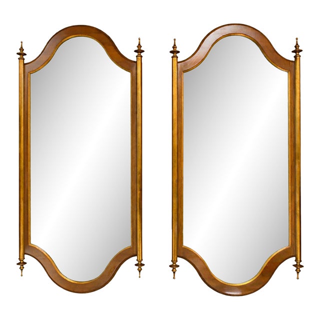 Pair of Mid 20th Century Federal (American Classical Revival) Style Wall Mirrors For Sale