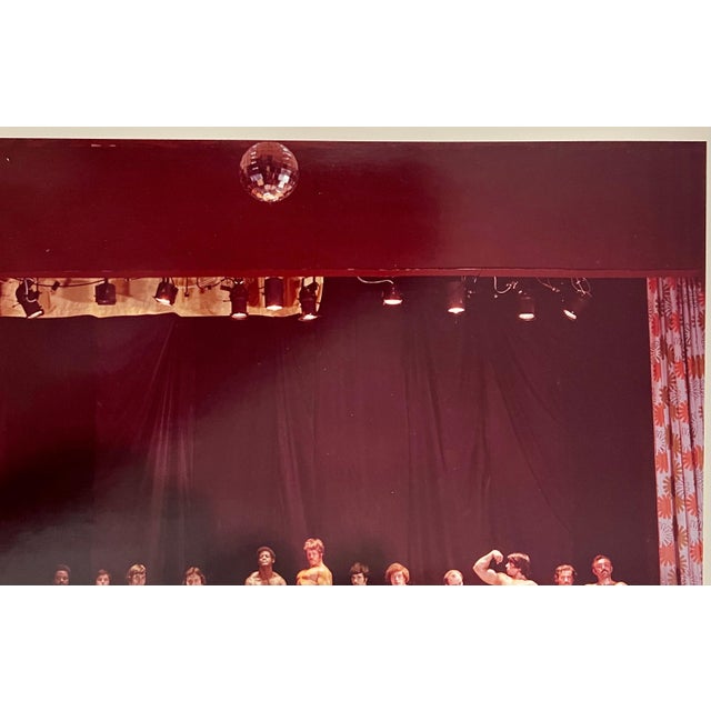 Maroon Neal Slavin, Vintage C Print Groups in America Neal Slavin Color Photograph Ektacolor Photo, 1979 For Sale - Image 8 of 12