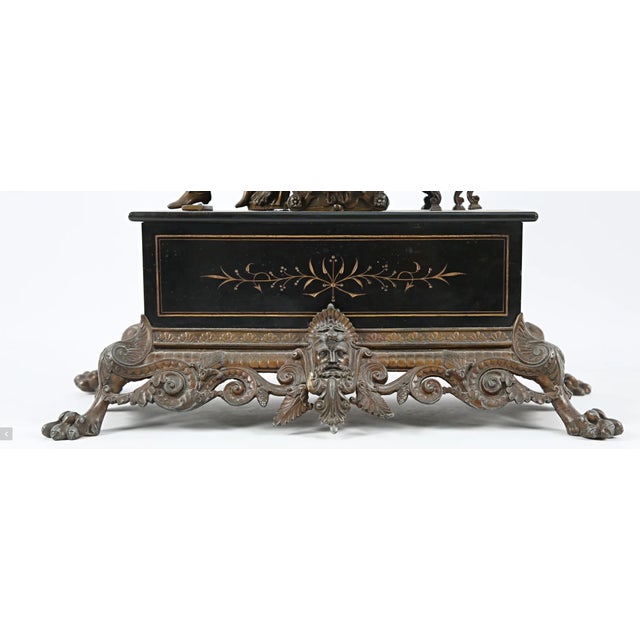 Black Marble and Spelter Clock, in Very Good conditions. Designed before 1890