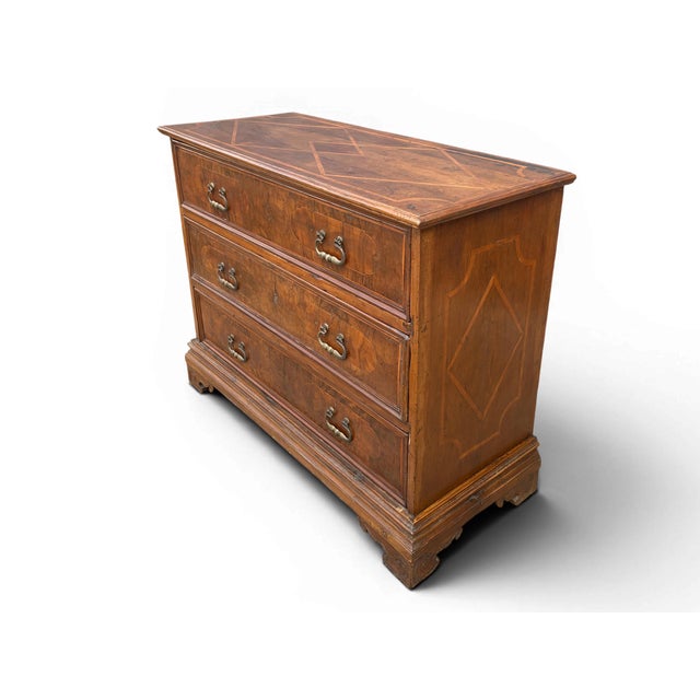 Northern Italian Walnut Chest of Drawers, 1700s For Sale - Image 3 of 13