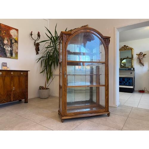 Biedermeier Display Cabinet in Walnut For Sale - Image 6 of 15