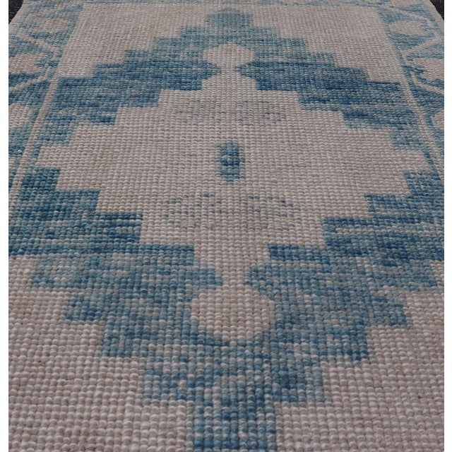 Modern Turkish Oushak Rug Blue and Beige Geometric Design 2'6 X 3'8 For Sale - Image 4 of 10