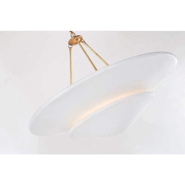 Visual Comfort AERIN for Visual Comfort Signature Mollino Medium Tiered Chandelier in Hand-Rubbed Antique Brass with Plaster White Shade For Sale - Image 4 of 7