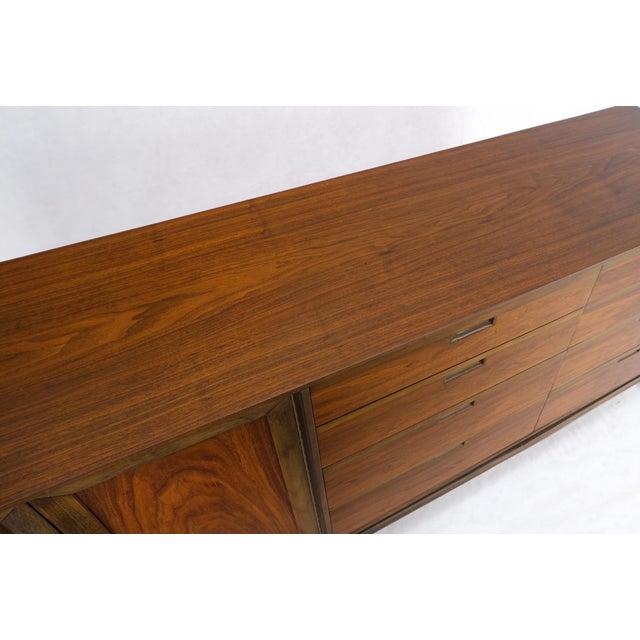 Mid Century Danish Modern Walnut 11 Drawers Dresser Credenza 2 Doors Compartment For Sale - Image 6 of 12