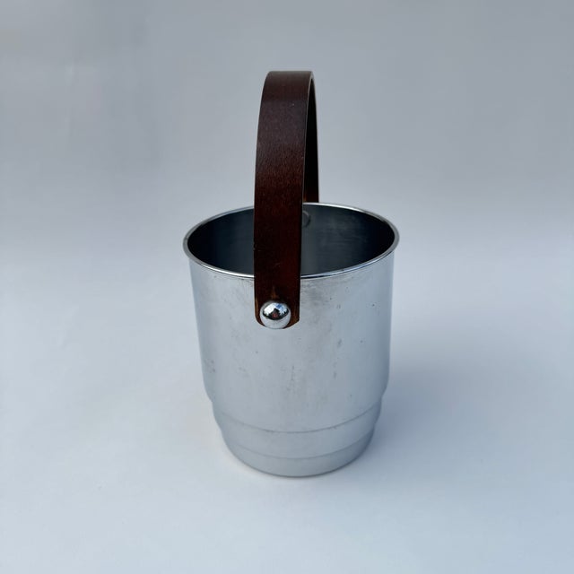 Mid-Century Modern Art Deco Manning Bowman Chrome Ice Bucket For Sale - Image 3 of 10