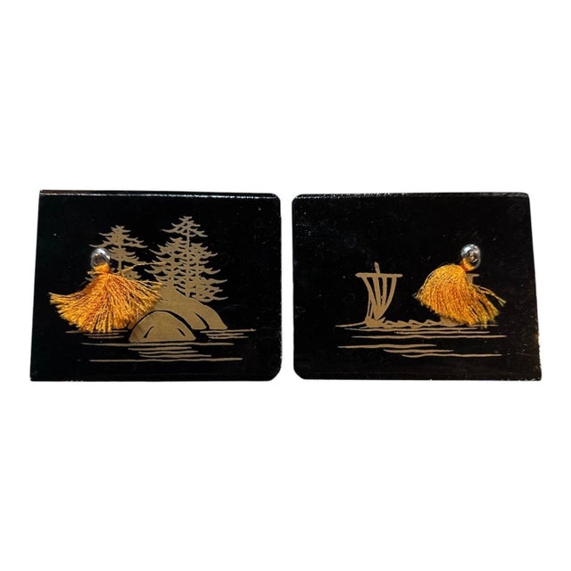 Wood 1920s Japanese Lacquered Jewelry Box For Sale - Image 7 of 7