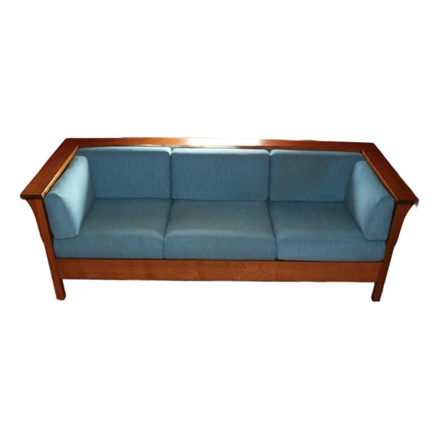 Early 21st Century Amish Made Mission Arts and Crafts Cubic Panel Sofa Quartersawn Oak Sofa For Sale