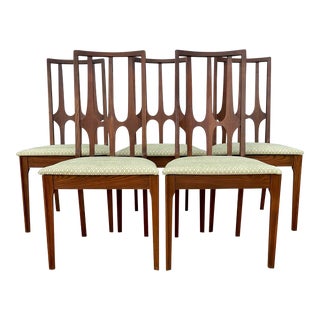 Set of Five Dining Chairs in the Style of Broyhill Sculptra For Sale