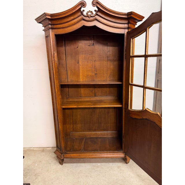 Late 19th Century Louis XV Style French Oak Bookcase With Glazed Glass Door, Circa 1860 For Sale - Image 18 of 18