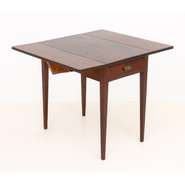 George III Mahogany Pembroke Table For Sale In New York - Image 6 of 9