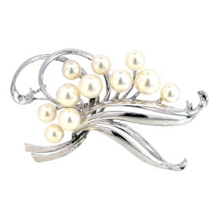1990s Mikimoto Estate Akoya Pearl Brooch Silver For Sale