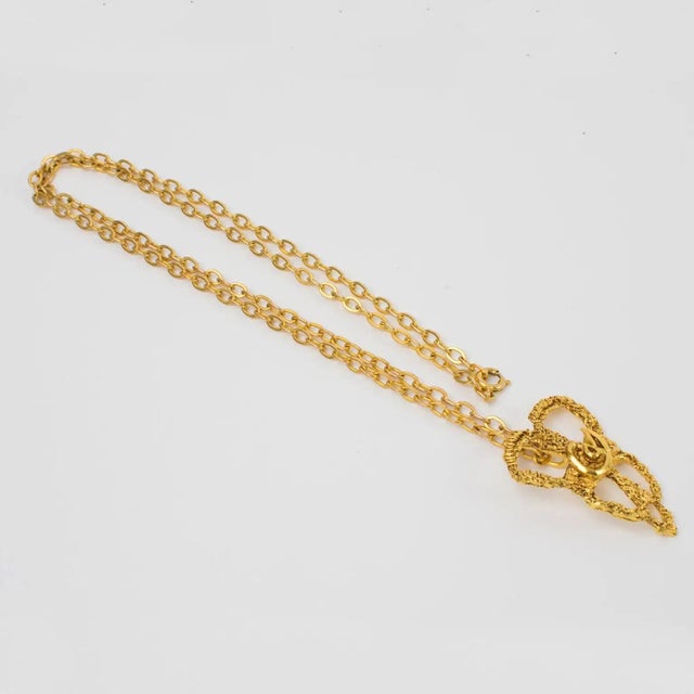 Christian Lacroix Gilt Metal Lace Pendant Chain Necklace For Sale In Atlanta - Image 6 of 11