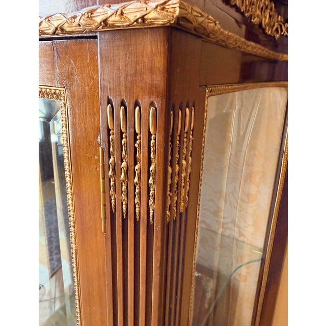 Vintage French Louis XVI Marble Gilt Glass Display Vitrine Cabinet For Sale In Los Angeles - Image 6 of 10