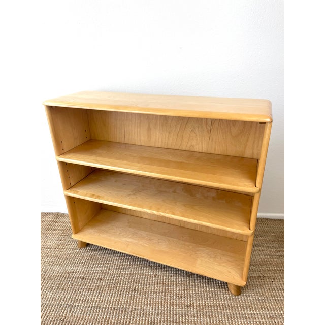 Vintage Mid-Century Modern Heywood Wakefield Bookcase / Bookshelf For Sale - Image 13 of 14