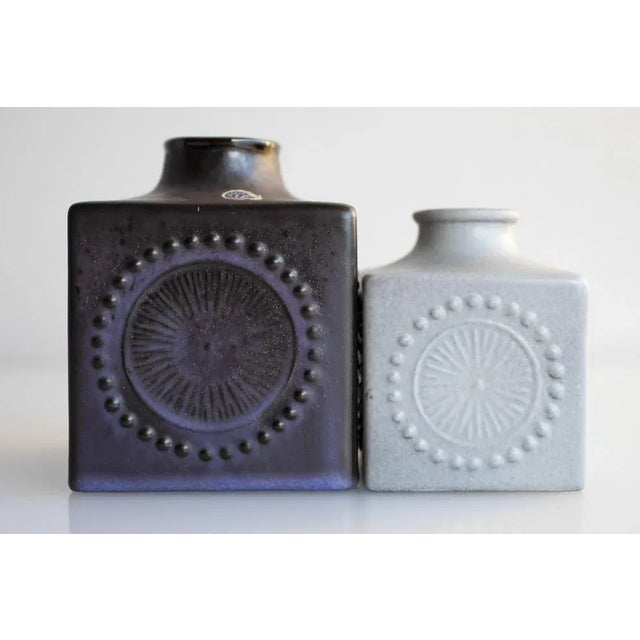 Mid-Century Scandinavian Modern Art Pottery Vases in Ceramic by Göran Andersson for Upsala Ekeby, Sweden, 1970s, Set of 2 For Sale - Image 10 of 10