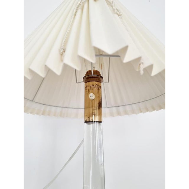 Mid-Century Modern Glass and Brass Table Lamp from Orno Oy, Finland, 1960s For Sale - Image 3 of 10