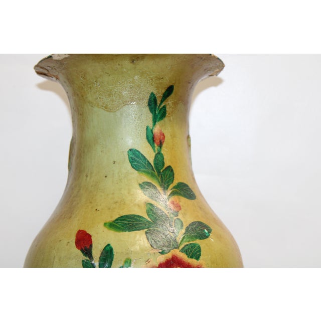 Kitten Playing in Flowers Vase Papier-Mâché For Sale - Image 6 of 14