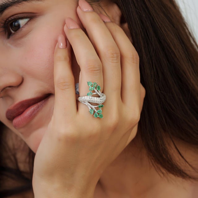 Art Nouveau Inspired Natural Emerald & Diamond Cocktail Ring for Women, Size 7 For Sale - Image 4 of 14