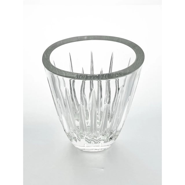 Contemporary 2000s Rogaska “Soho” Crystal Vertically Cut Heavy Table Vase For Sale - Image 3 of 5