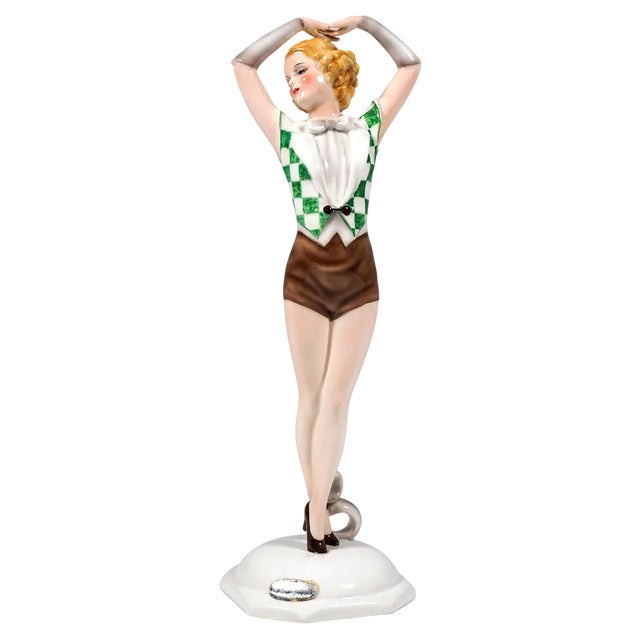 Art Deco Figurine Lady with a Heart attributed to Stephan Dakon for Goldscheider, 1939 For Sale