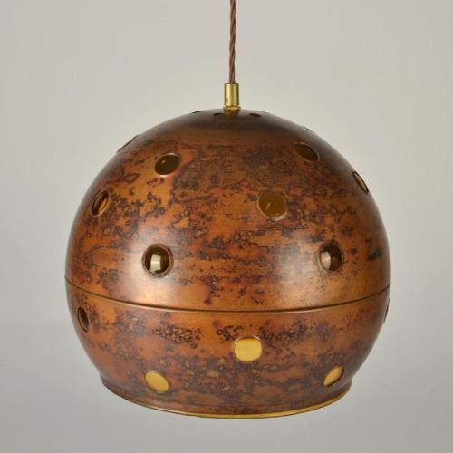 Metal Copper and Amber Glass Pendant Lamps by Nanny Still for Raak, 1960s, Set of 2 For Sale - Image 7 of 12