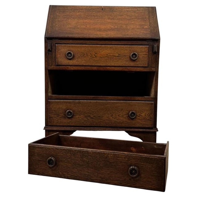 Antique Early 20th Century English Edwardian Oak Bureau For Sale - Image 4 of 14