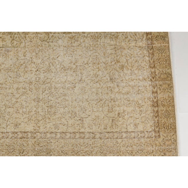 Oushak Vintage Beige Rug For Sale - Image 6 of 8