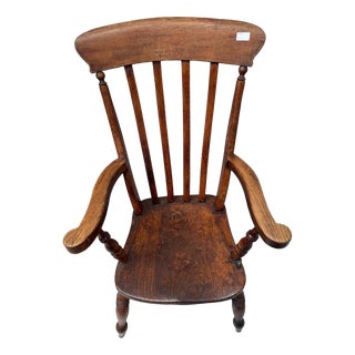 Windsor Chair in Elm For Sale