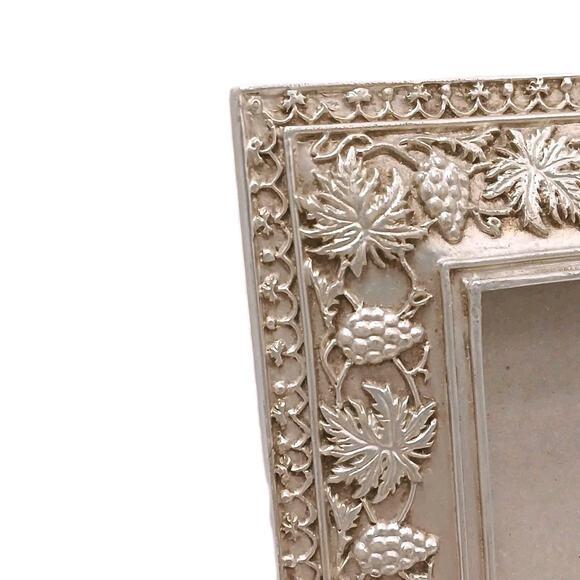 Vintage Italian Ornate Mediterranean Wood 6.5x5 Picture Frame Carved Grapes Leaves Champagne Light Golden color Rare...