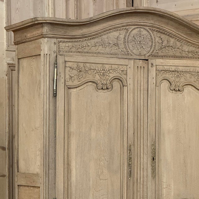 Mid 19th Century 19th Century Country French Normandy Louis Philippe Period Buffet a Deux Corps in Stripped Oak For Sale - Image 5 of 18