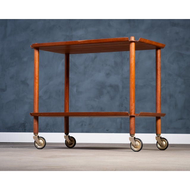 Mid-Century Modern Teak Serving Bar Cart by Poul Hundevad, 1960s For Sale - Image 3 of 11