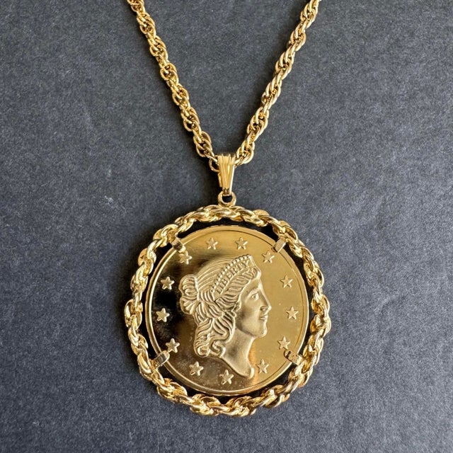 Vintage Gold Coin Necklace Bicentennial 1776-1976 Rope Chain Estate Jewelry For Sale - Image 6 of 8