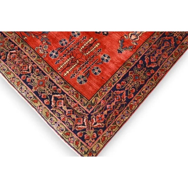 Middle Eastern Hand-Knotted Sarough Floral Pattern Rug For Sale - Image 5 of 11