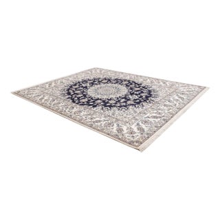 Nain Oriental Rug in Wool For Sale