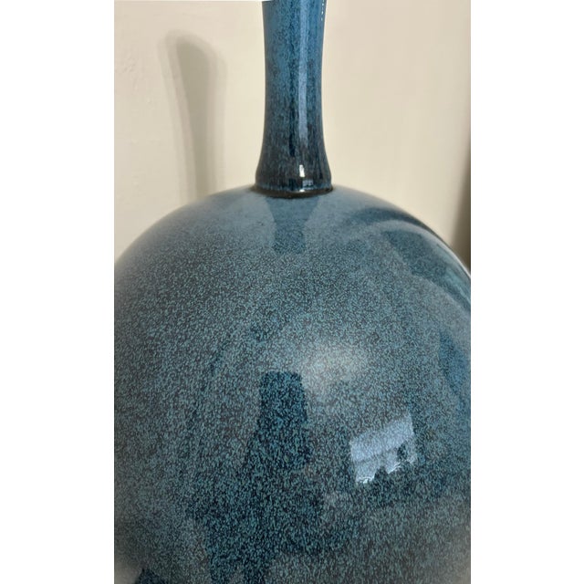 2020s Sculptural Large Ovoid Egg Vase by Global Views For Sale - Image 5 of 8