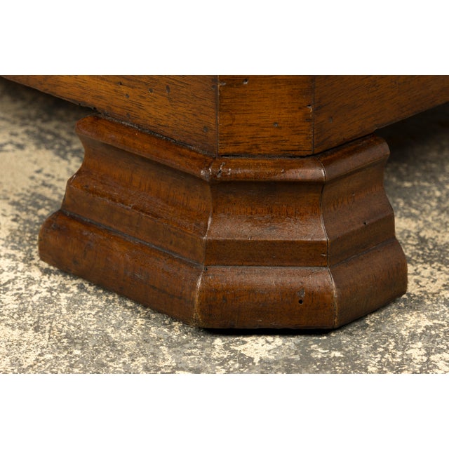 Mid-19th Century French Louis Philippe Walnut Marble Top Commode For Sale - Image 13 of 18
