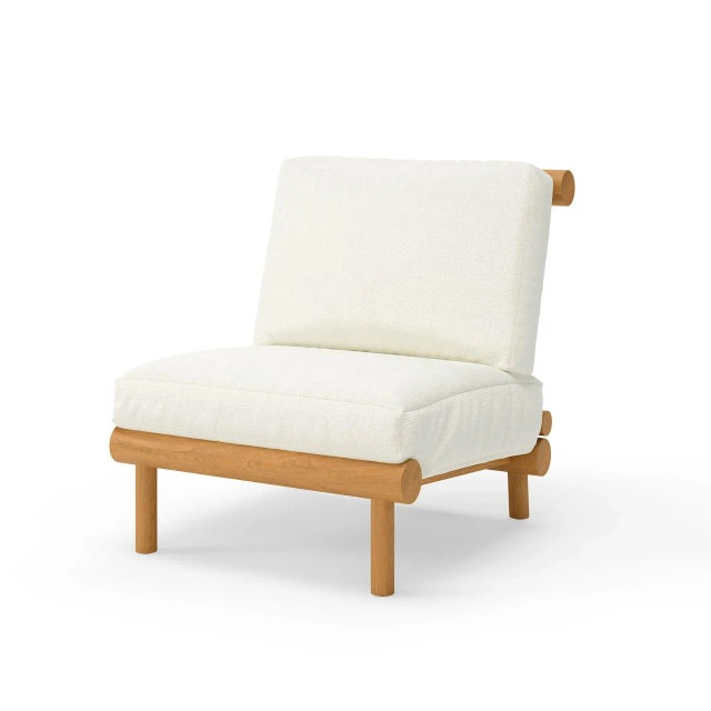 The Rishon Lounge Chair – Classic Cushion Edition offers a softer take on modern luxury, pairing our sculptural teak frame...