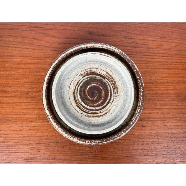 1960s Mid-Century Modern Danish Studio Pottery Bowls by Tue Poulsen for Tue Keramik, 1960s, Set of 2 For Sale - Image 5 of 18