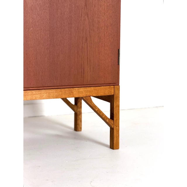 Contemporary China Model 232 Sideboard by Børge Mogensen for FDB, 1960s For Sale - Image 3 of 10