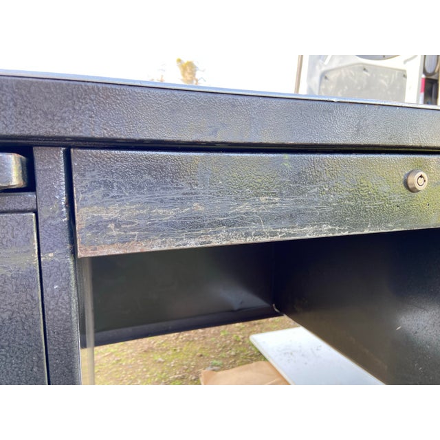 Metal 1940s General Fireproofing Metal Tanker Desk For Sale - Image 7 of 12