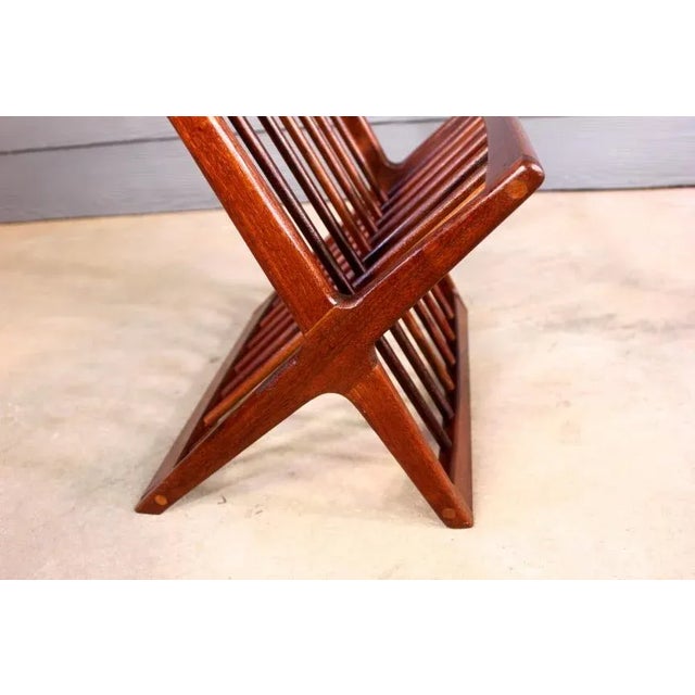 Wood Mid Century Arthur Umanoff for Washington Woodcraft Record Magazine Holder Rack For Sale - Image 7 of 9