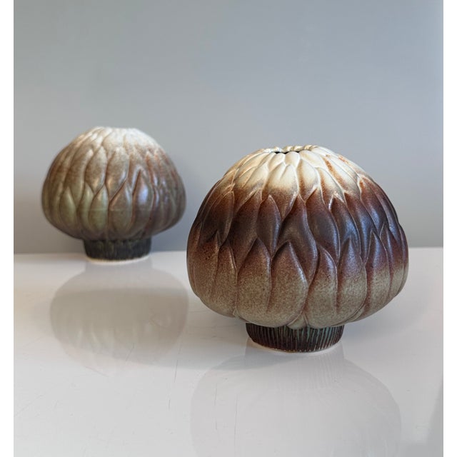 Porcelain Artichoke Art Vases by Ljubisa Misic for Goebel, West Germany, 1985, Set of 2 For Sale - Image 4 of 18