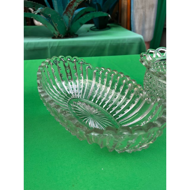 Pair of Vintage French Lace Crystal Bowls For Sale In Atlanta - Image 6 of 9