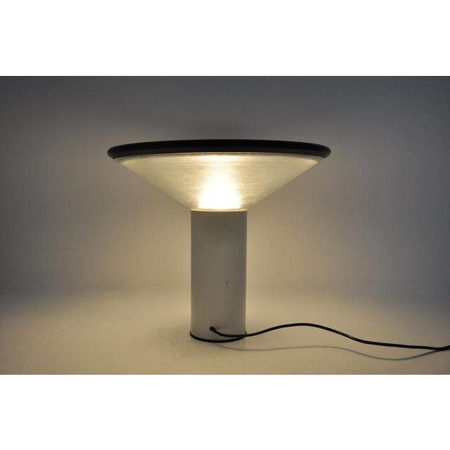 Table Lamp Noa by Gianfranco Frattini for Luci Italia, 1980s For Sale - Image 9 of 17