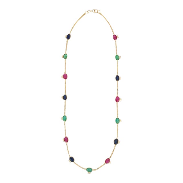 Art Deco Certified 5.47ct Emerald, Ruby & Sapphire Curb Chain 18k Gold Necklace With Diamonds For Sale - Image 3 of 12