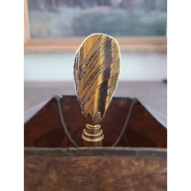 Art Deco Antique Art Deco Crackle Glass Table Lamp With Mica Shade For Sale - Image 3 of 18