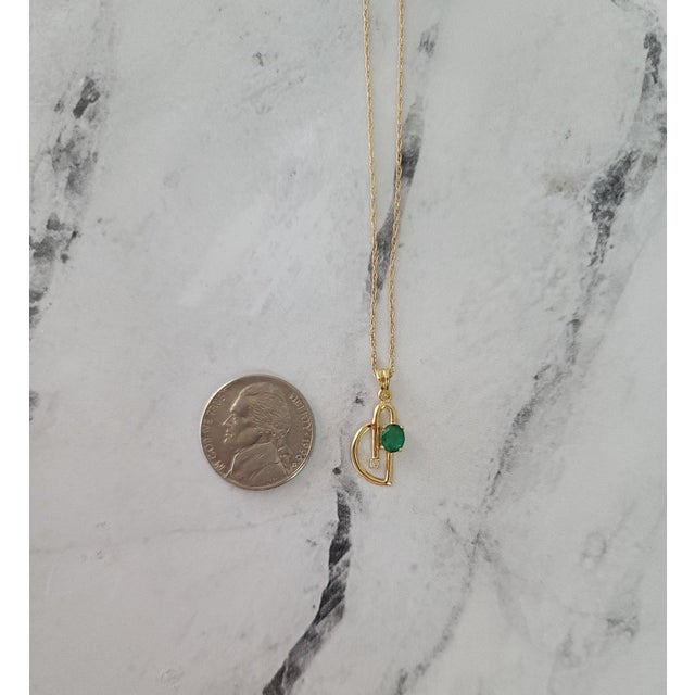Contemporary Emerald Music Note Necklace with Oval Natural Emerald 16" For Sale - Image 3 of 4